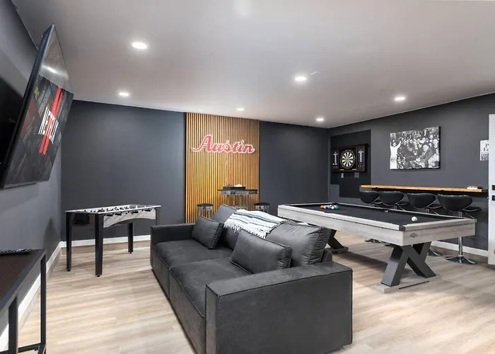 Lone Star Luxe - Heated Pool - Game - Mini-golf & Bar * Round Rock
