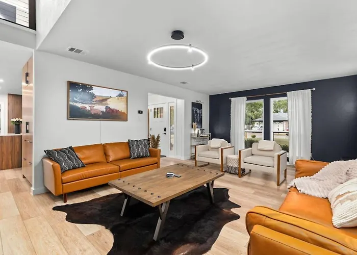 Holiday home Lone Star Luxe - Heated Pool - Game - Mini-golf & Bar Round Rock