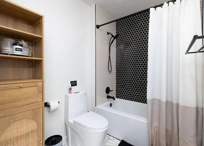 Holiday home Lone Star Luxe - Heated Pool - Game - Mini-golf & Bar Round Rock